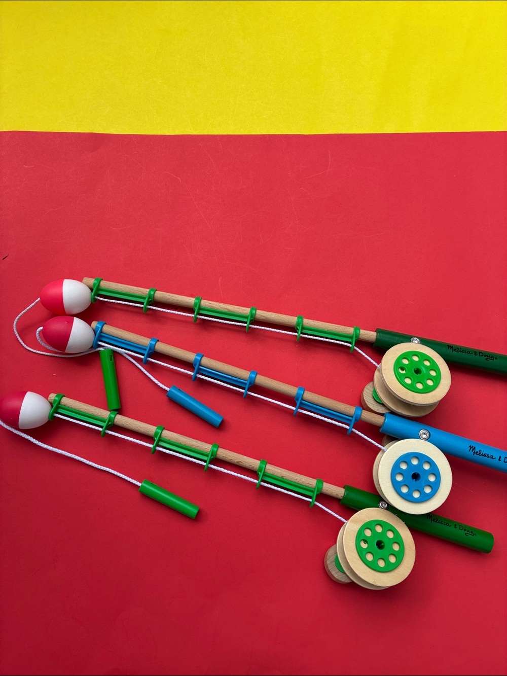 Kiddie Fishing Set (3 poles, 19 fish) - Picture 3 of 10